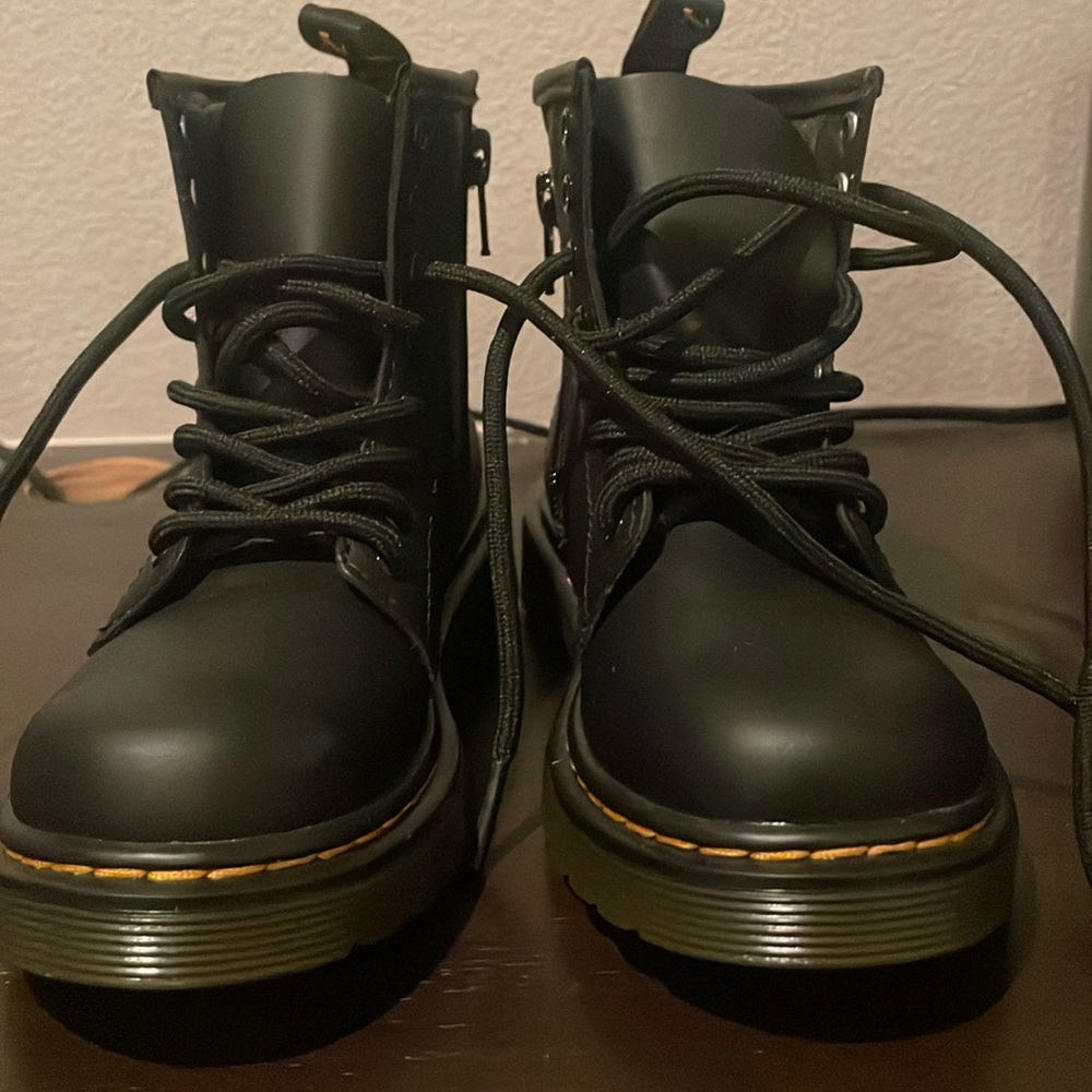 Brand new never worn little kids doc. Martins .perfect condition.
